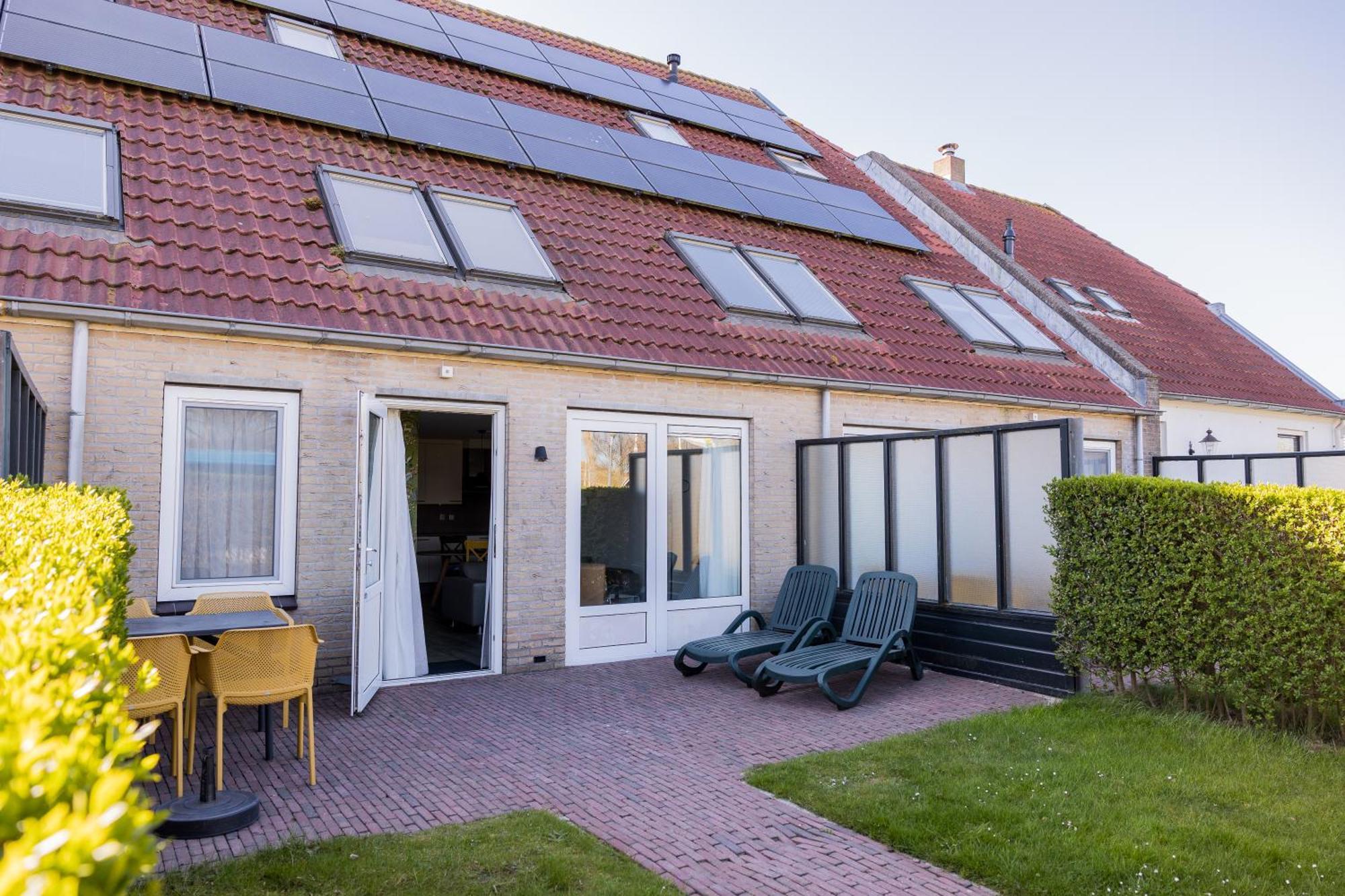 Appartementenhotel Tjermelan Terschelling Oosterend  Exterior foto